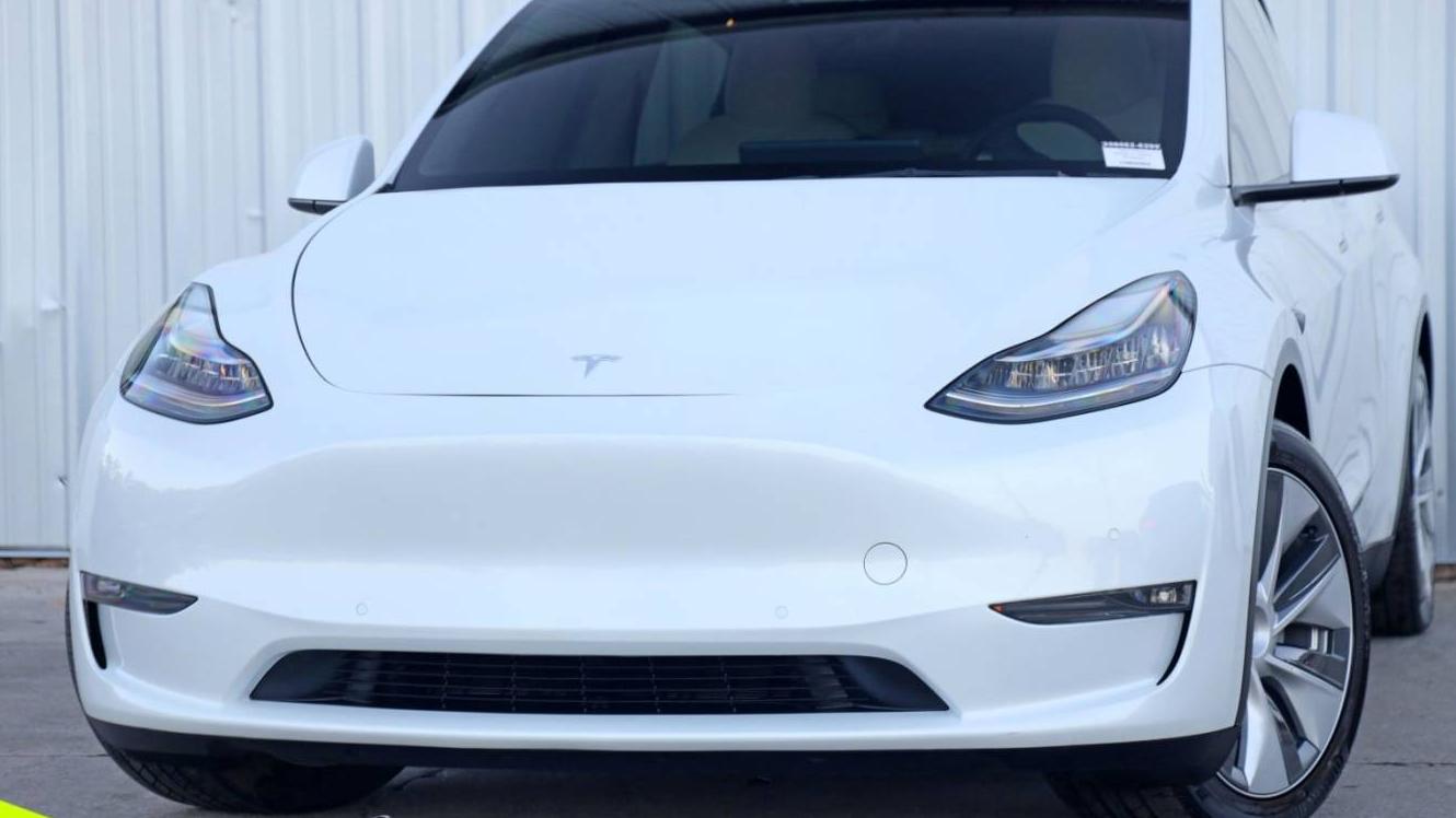 TESLA MODEL Y 2022 7SAYGAEE6NF358062 image